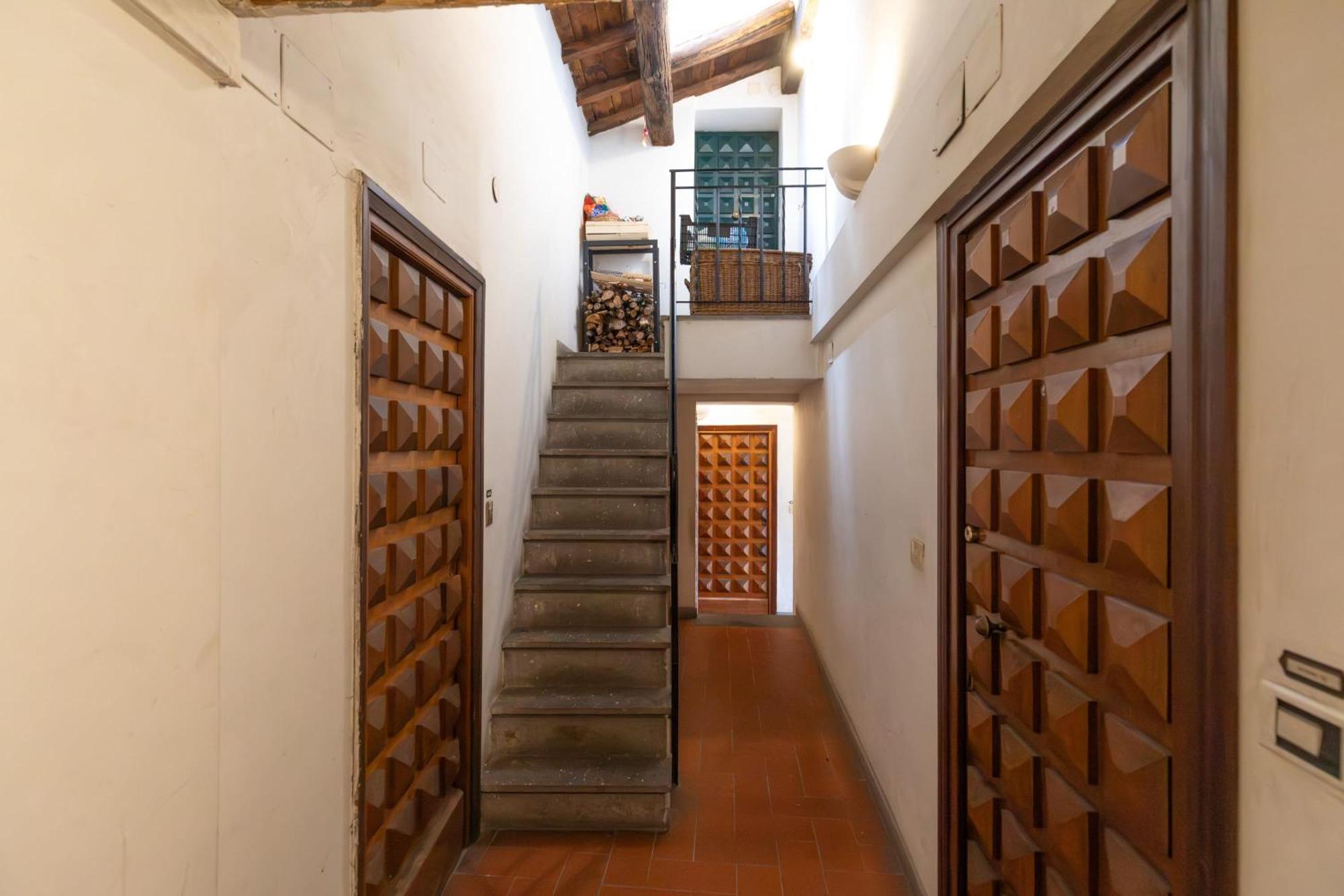 Campo De' Fiori Enchanting Attic Appartement *